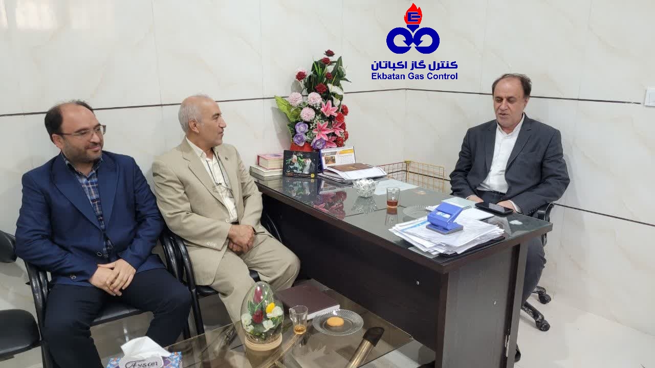 دیدار مدیرعامل شرکت کنترل گاز اکباتان با دکتر حاجی بابایی نماینده مردم همدان در مجلس شورای اسلامی